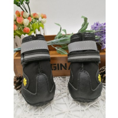 Pet shoes wear dog shoes